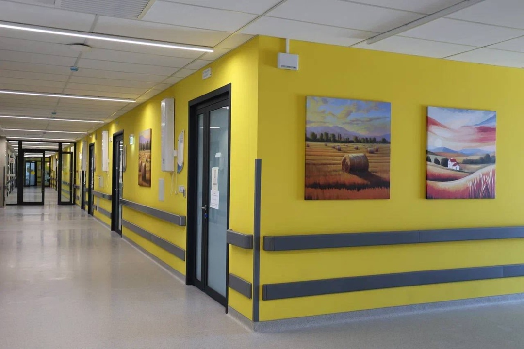 В рамках рабочей поездки в Республику Крым Глава Минстроя России Ирек Файзуллин оценил ход строительства социальной инфраструктуры