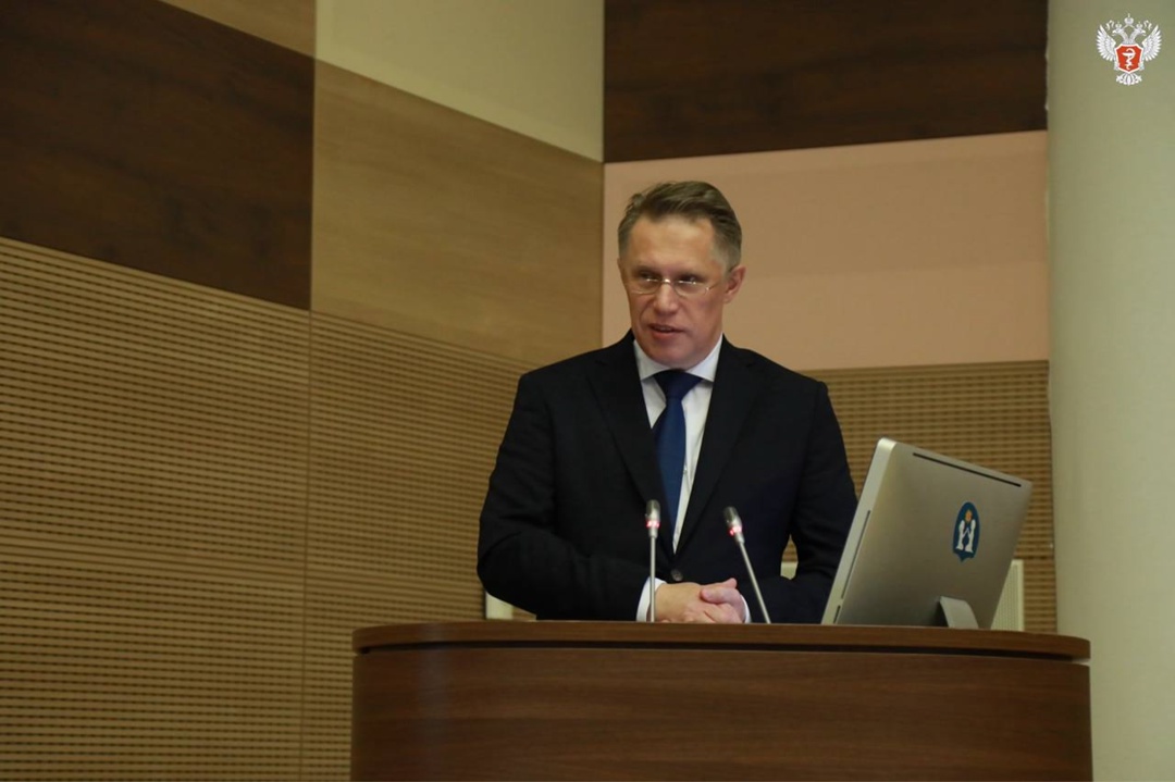 Михаил Мурашко: Студентам необходимо участвовать в научных разработках для медицины