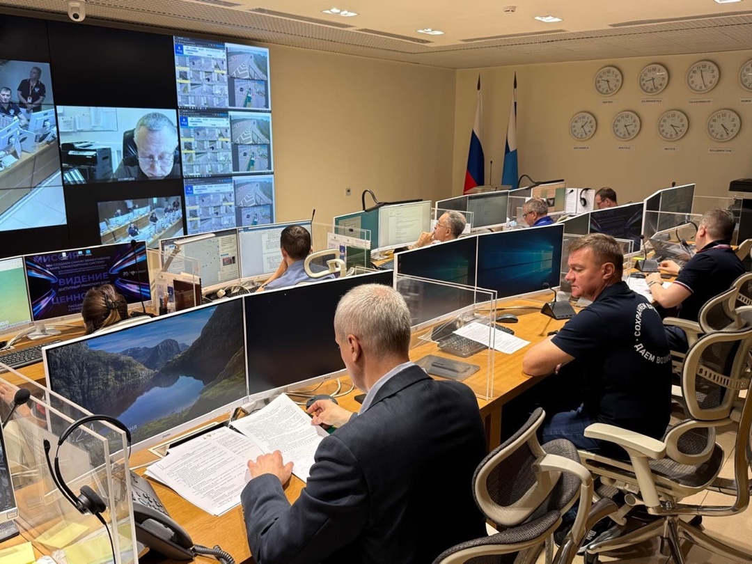 Роман Старовойт провел координационное совещание в ситуационном центре Минтранса — ЧП с поездами находятся на личном контроле министра