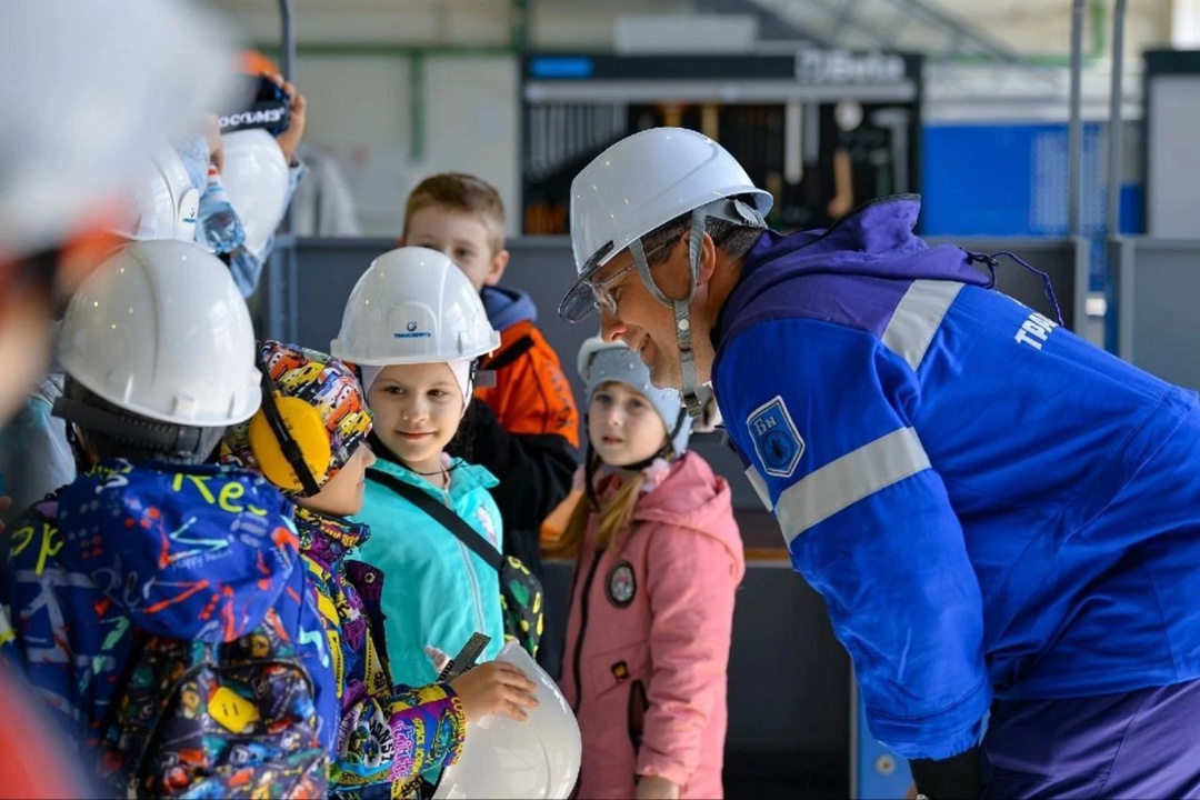 Ключ к детству В России День защиты детей ежегодно отмечается 1 июня.