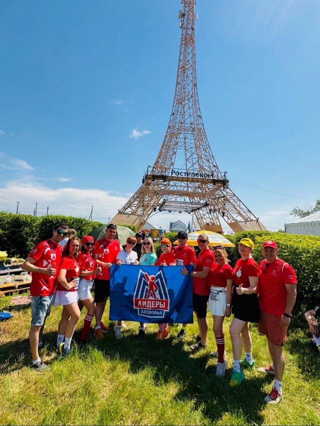 Парижская жара и стальной характер!