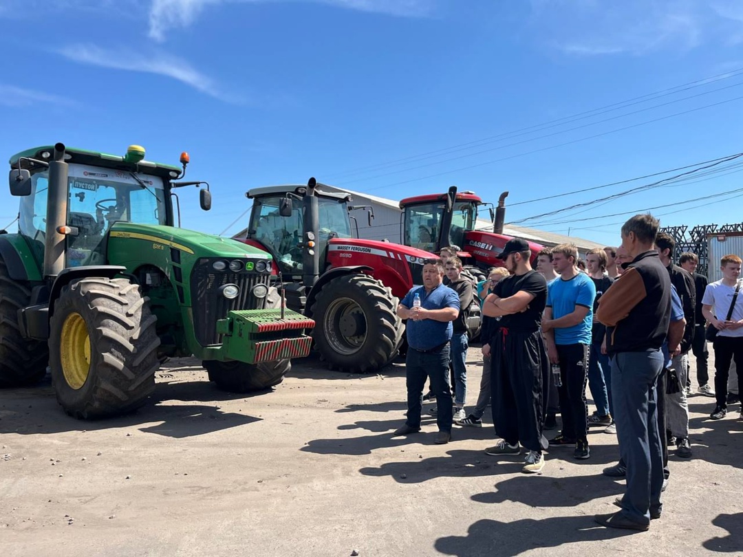 В СХБН продолжаются увлекательные экскурсии на производственные участки — в конце мая студенты Сампурского колледжа отправились в захватывающее путешествие на…