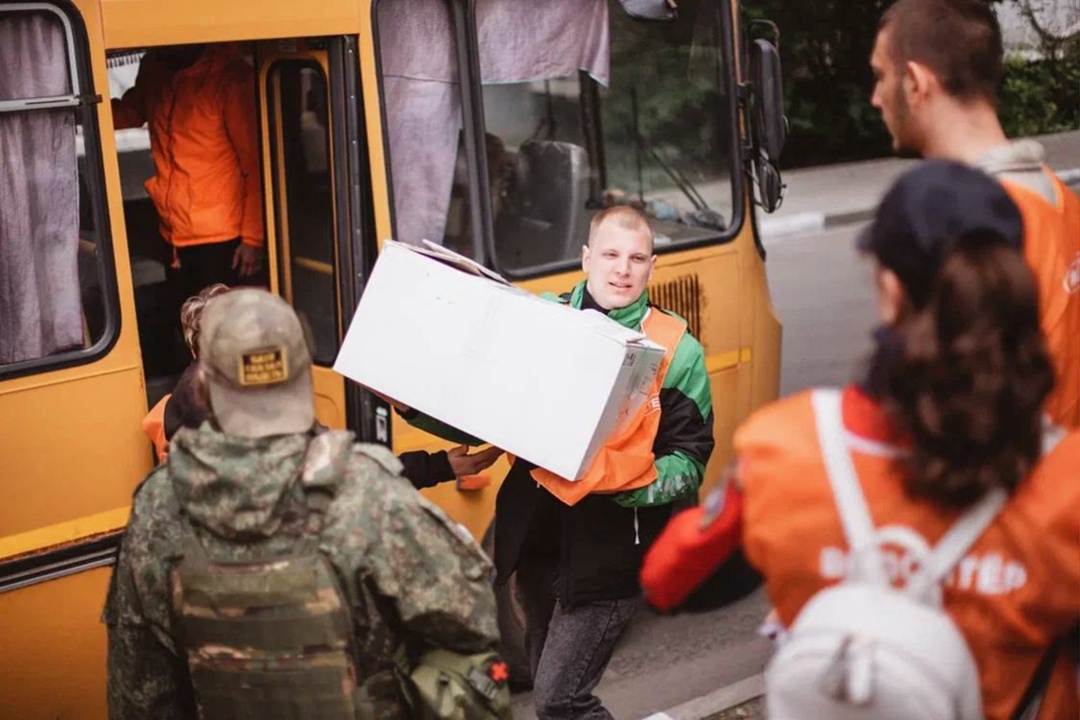 Открыт прием заявок на получение нагрудного знака «Доброволец России» за волонтерскую деятельность