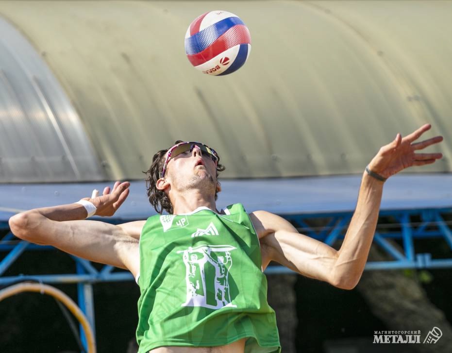 2 000 000 рублей - ПОБЕДИТЕЛЮ! С 5 по 8 июня в Магнитогорске пройдёт этап чемпионата России по пляжному волейболу (6+)