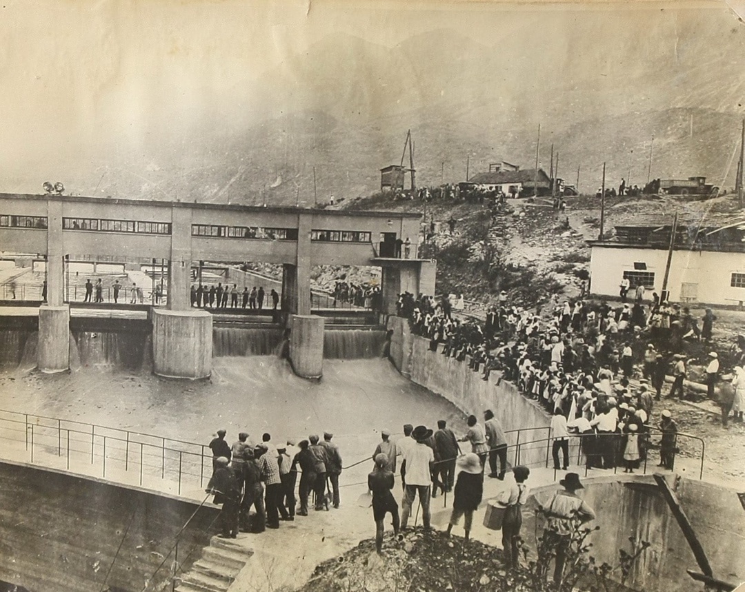 Знакомьтесь: Баксанская ГЭС! Пожалуй, ни на одну гидроэлектростанцию России не выпало столько испытаний, сколько на Баксанскую ГЭС. Ее взрывали трижды – но…