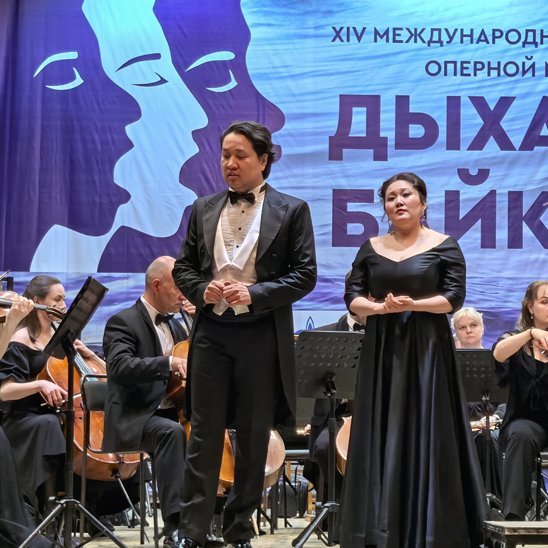 Если зрителям понравилась опера, они выражают свое восхищение возгласами «браво». Интересно, что на родине жанра — в Италии — «браво» подходит только для…