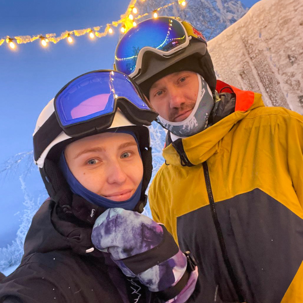 «Главное в работе — это команда. Люди — основа всего», — считает Андрей Вычужин, старший мастер на нашем Новопортовском месторождении в Арктике