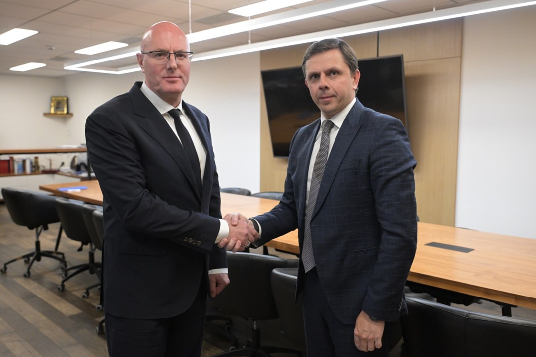 Дмитрий Чернышенко провел рабочую встречу с губернатором Орловской области Андреем Клычковым