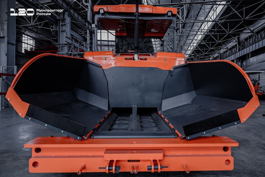 Российский асфальтоукладчик ДЕСНА 2100 — победитель конкурса «Инновации в строительной технике»