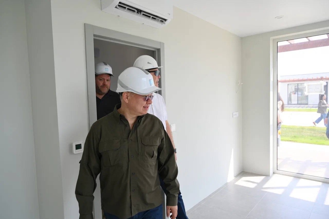 Министр строительства и ЖКХ РФ Ирек Файзуллин совместно с Главой Херсонской области Владимиром Сальдо проверил ход строительства филиала арт-кластера «Таврида»