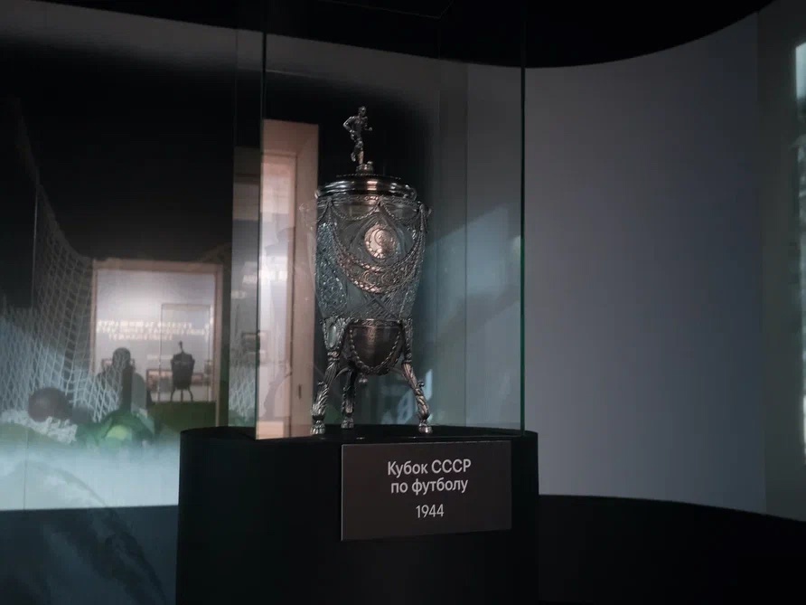 «Зенит» и Петербург. Первые сто лет любви