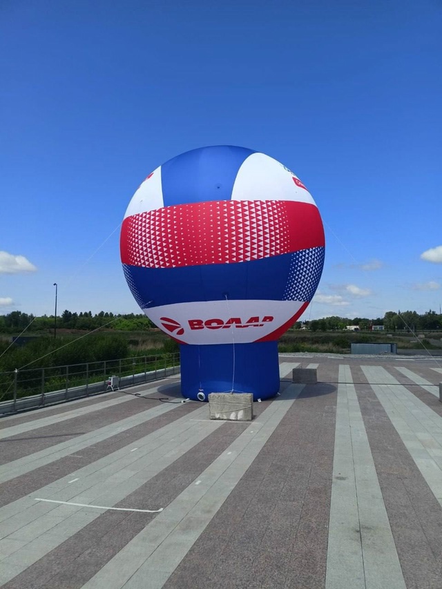 Ребят, вы только вдумайтесь - 800 тонн кварцевого песка завезли в Притяжение , чтобы мы с вами могли кайфануть от пляжного волейбола уровня чемпионата страны!