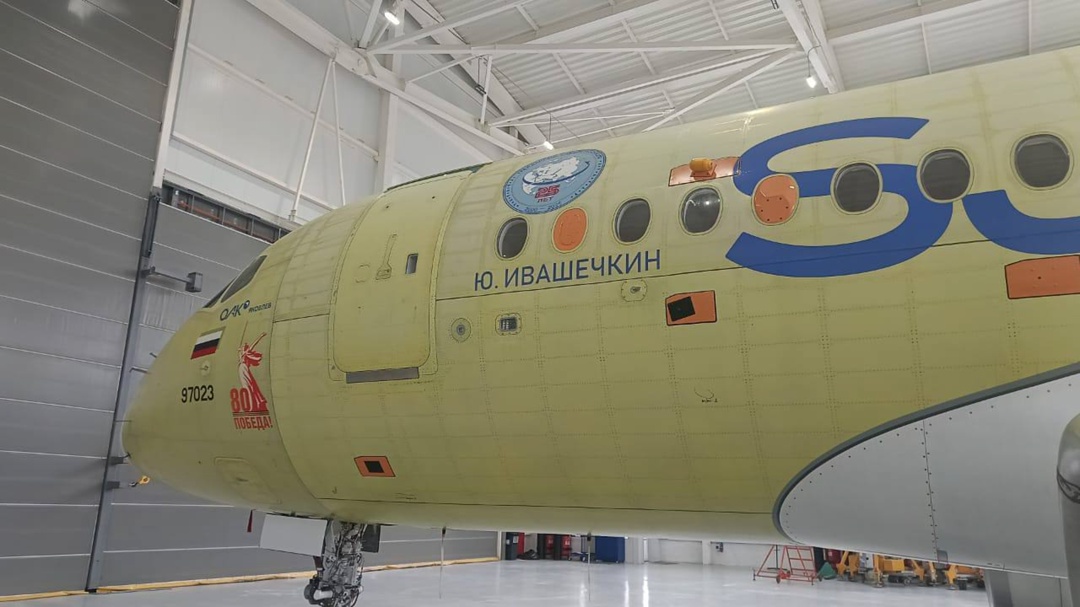 «Яковлев» ОАК назвал опытные «Суперджеты» в честь их создателей