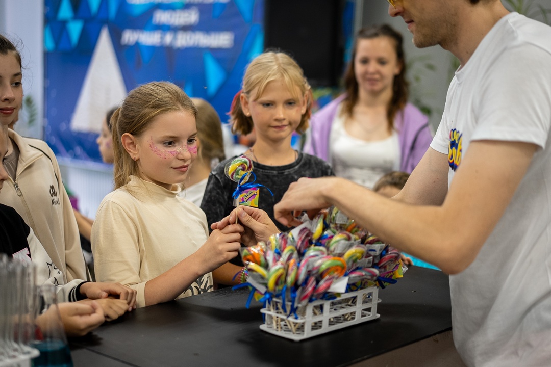 Дарим детям радость: в сахарном бизнесе «Русагро» проходят активности в честь Дня защиты детей!