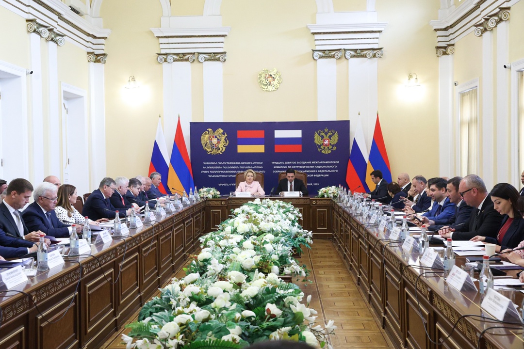 Председатель Совета Федерации Валентина Матвиенко выступила на открытии 39-го заседания Межпарламентской комиссии по сотрудничеству Федерального Собрания…