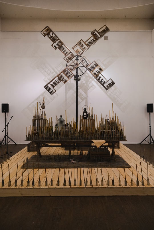 При поддержке компании «НОВАТЭК» в Московском музее современного искусства 3 июня открылась выставка Бориса Мессерера «Калейдоскоп времени».