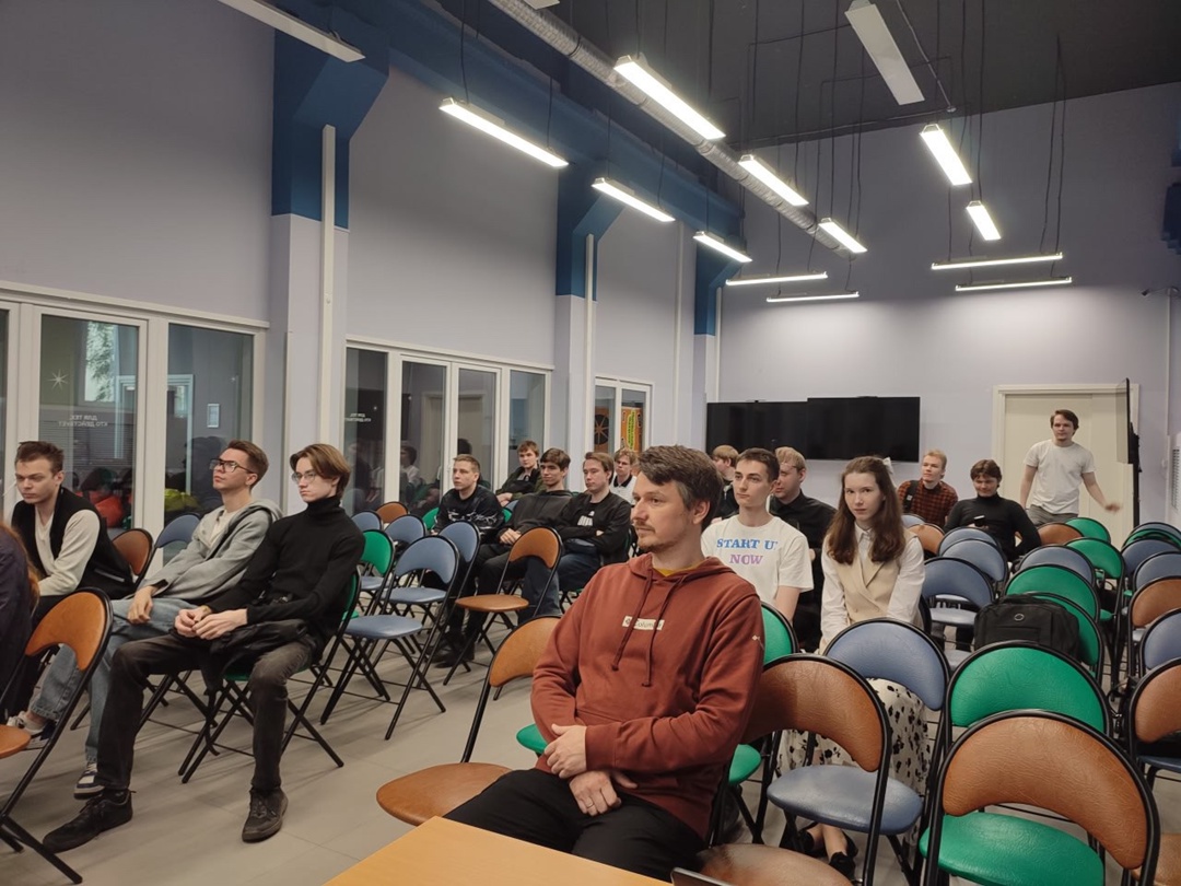 В Петрозаводском государственном университете завершился конкурс студенческих работ Умные мобильные решения: сенсорика, искусственный интеллект и…