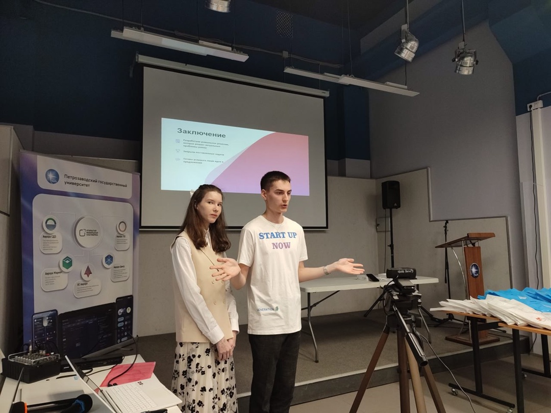 В Петрозаводском государственном университете завершился конкурс студенческих работ Умные мобильные решения: сенсорика, искусственный интеллект и…