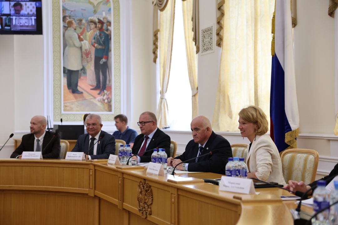 Оксана Лут рассказала о ходе посевной в Центральной России и обеспечении полевых работ трудовыми ресурсами