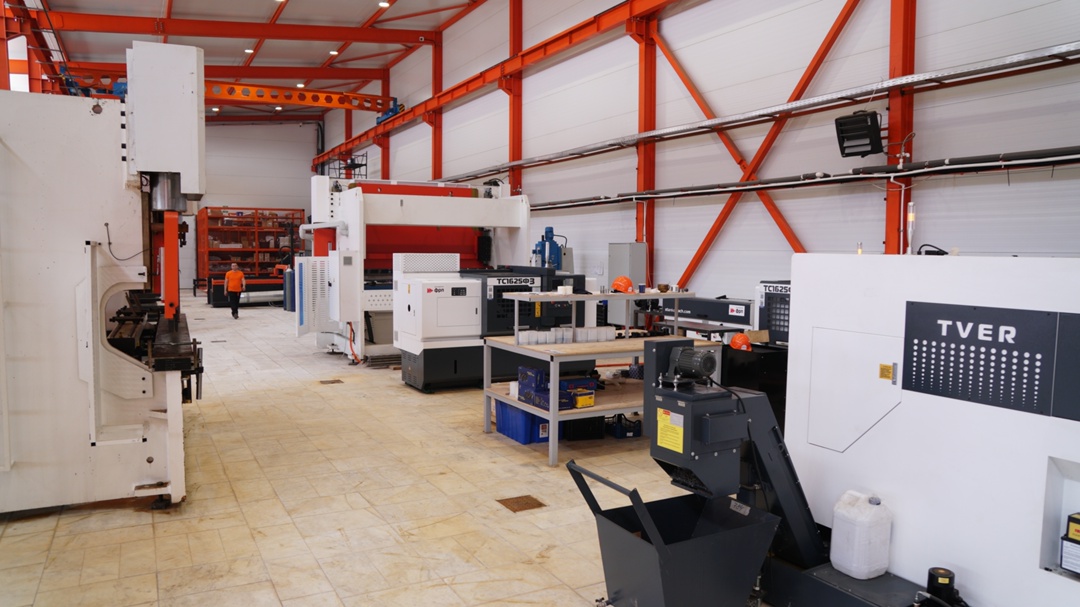 Мясной апгрейд «Оренбургский завод автоматизации и роботизации» знает, как упаковать и колбасу и сосиску