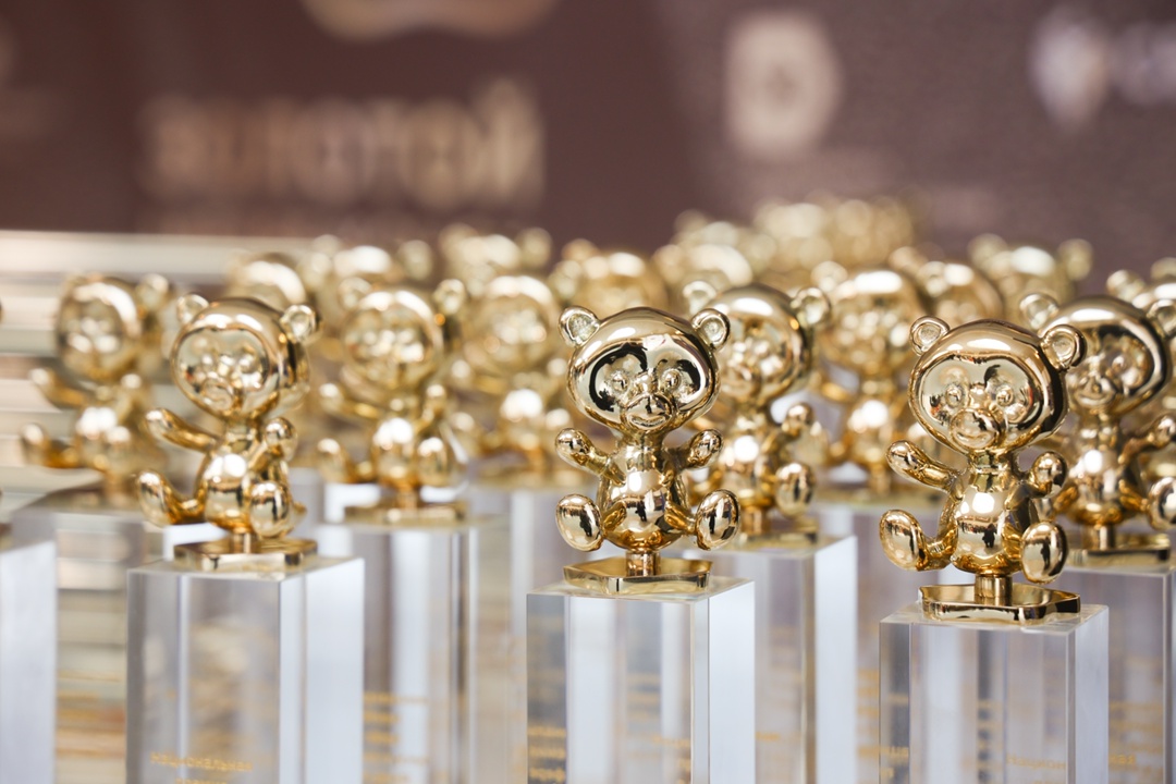 В Совете Федерации прошла торжественная церемония награждения лауреатов XV Национальной премии в сфере товаров и услуг для детей «Золотой медвежонок»