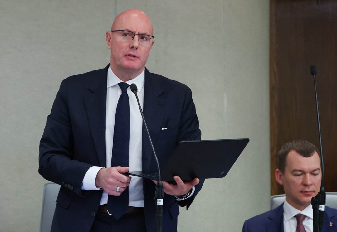 Вице-премьер Дмитрий Чернышенко выступил в Госдуме в рамках правительственного часа, посвященного охране здоровья школьников и развитию физической культуры и…