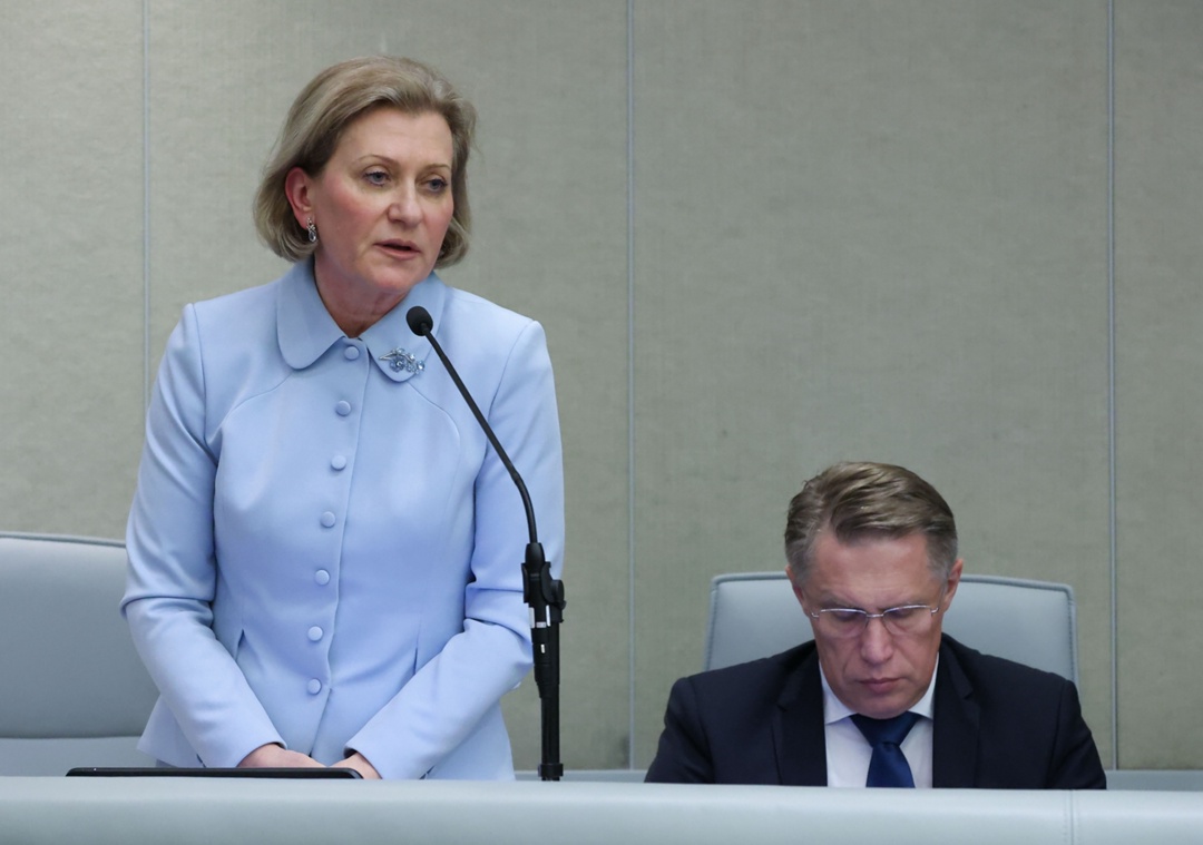 Вице-премьер Дмитрий Чернышенко выступил в Госдуме в рамках правительственного часа, посвященного охране здоровья школьников и развитию физической культуры и…