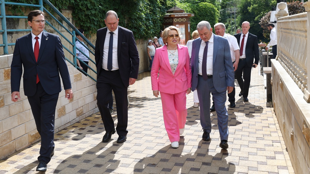 В ходе рабочей поездки в город-курорт Кисловодск Валентина Матвиенко посетила ряд социальных объектов