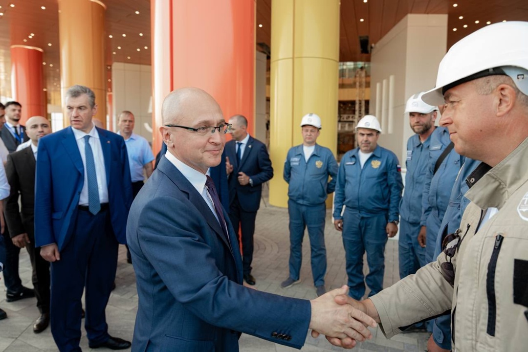 В составе делегации Первого заместителя Руководителя Администрации Президента Сергея Кириенко и вице-премьера Дмитрия Чернышенко первый замминистра Александр…