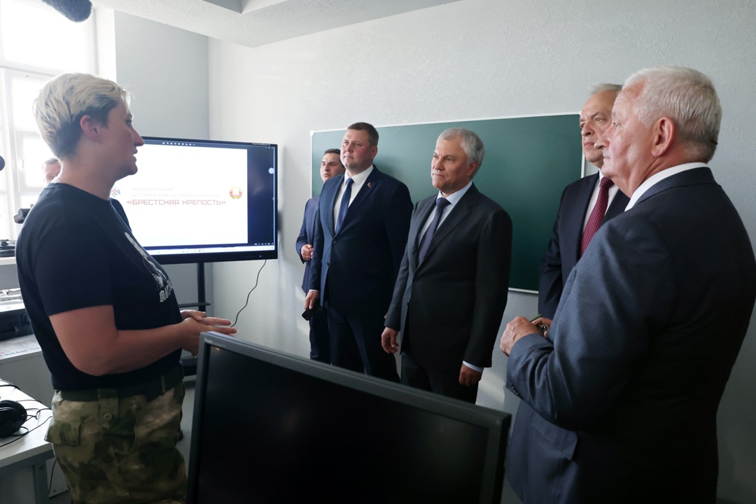 Вячеслав Володин и Председатель Палаты представителей Национального собрания Республики Беларусь Игорь Сергеенко ознакомились с ходом реализации…