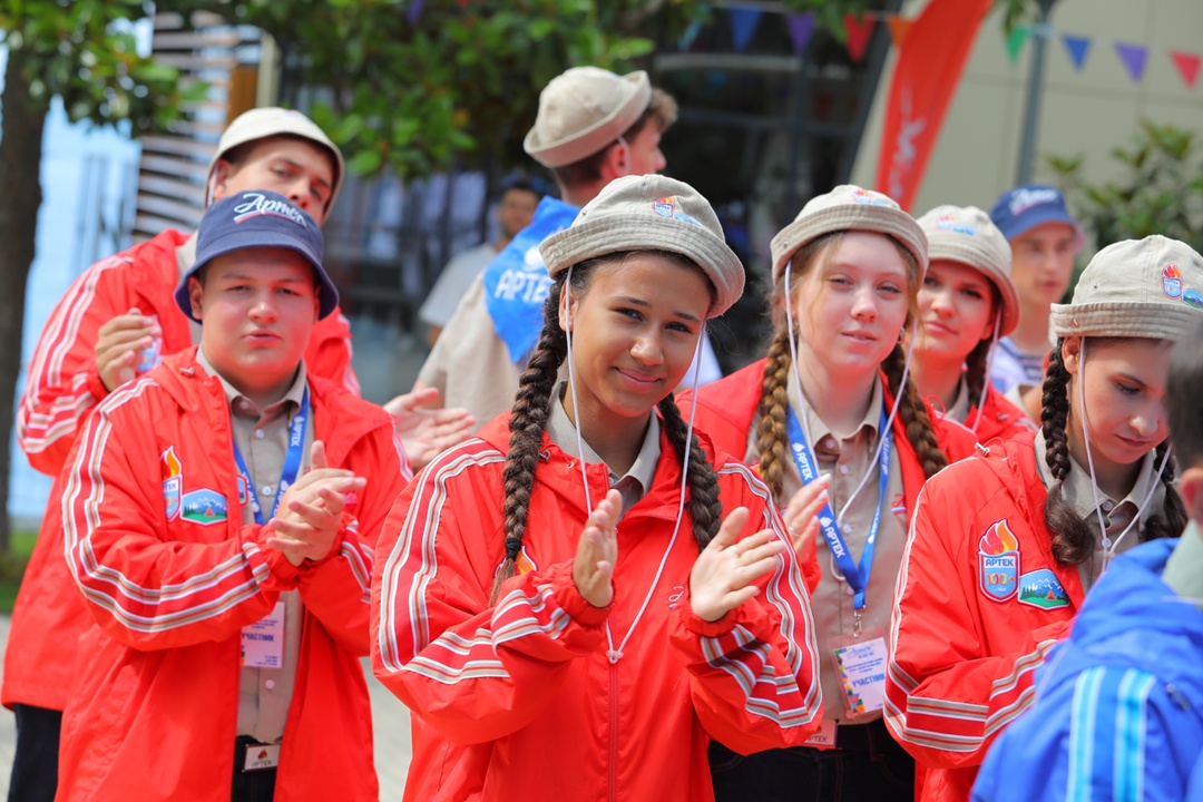 Дмитрий Чернышенко: Россия будет сильной, суверенной и процветающей и в следующие 100 лет