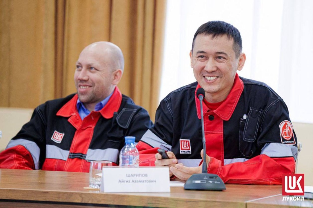 Идея на тысячи тонн Инженер Пермского НПЗ Айгиз Шарипов предложил способ оптимизации производства.