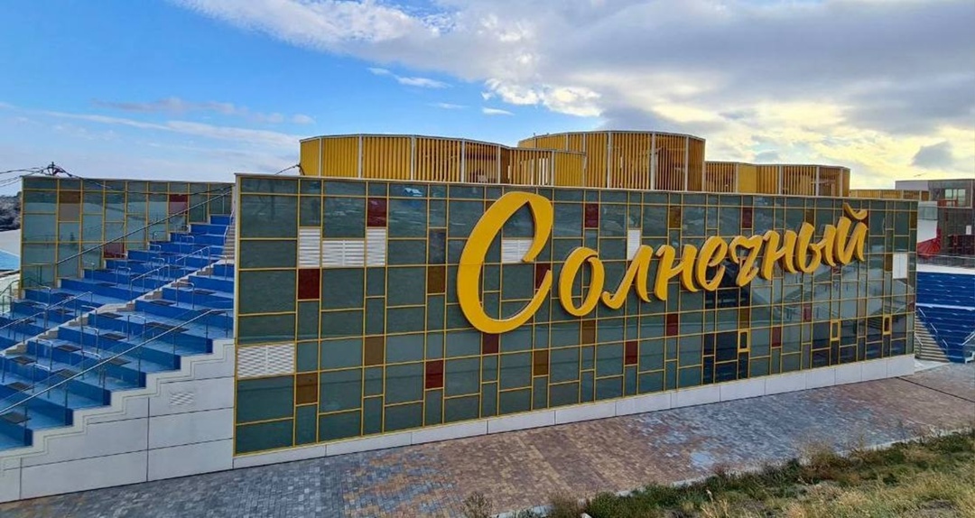 В международном детском центре «Артек» на территории лагеря «Солнечный» завершилось строительство двух спальных корпусов на 1000 мест