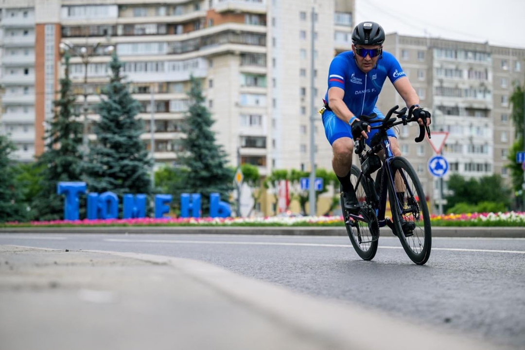 Амурские газопереработчики преодолели олимпийскую дистанцию в соревнованиях по триатлону в Тюмени