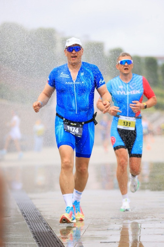 Амурские газопереработчики преодолели олимпийскую дистанцию в соревнованиях по триатлону в Тюмени