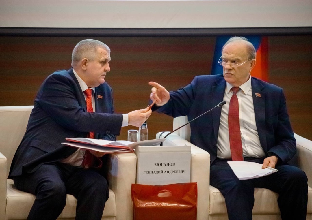 Глава Минтранса Роман Старовойт проинформировал о результатах работы транспортного комплекса депутатов от фракции КПРФ