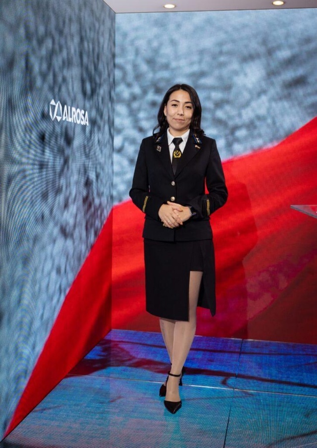 Рассказываем историю Айгуль Добраневской, ведущего инженера отдела буровзрывных работ подземного рудника "Удачный" АЛРОСА, которая стала в 2022 году…