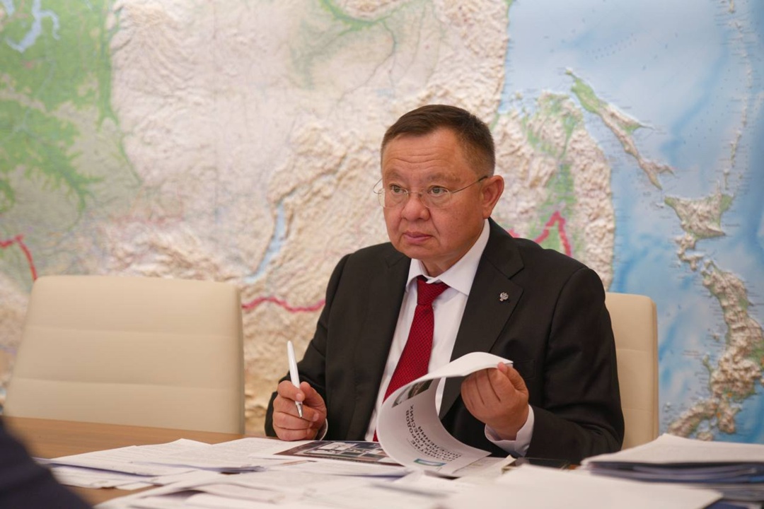 Глава Минстроя России Ирек Файзуллин провел рабочую встречу с Губернатором Пермского края Дмитрием Махониным