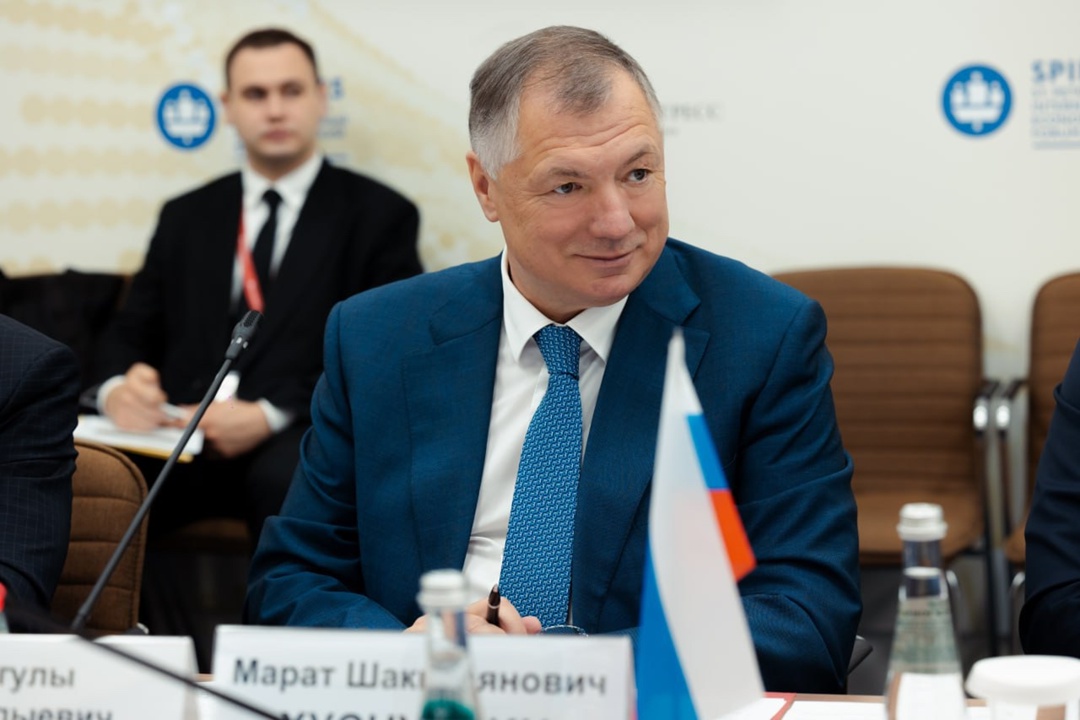 На полях ПМЭФ-25 состоялась рабочая встреча сопредседателей Межправительственной российско-туркменской комиссии по экономическому сотрудничеству