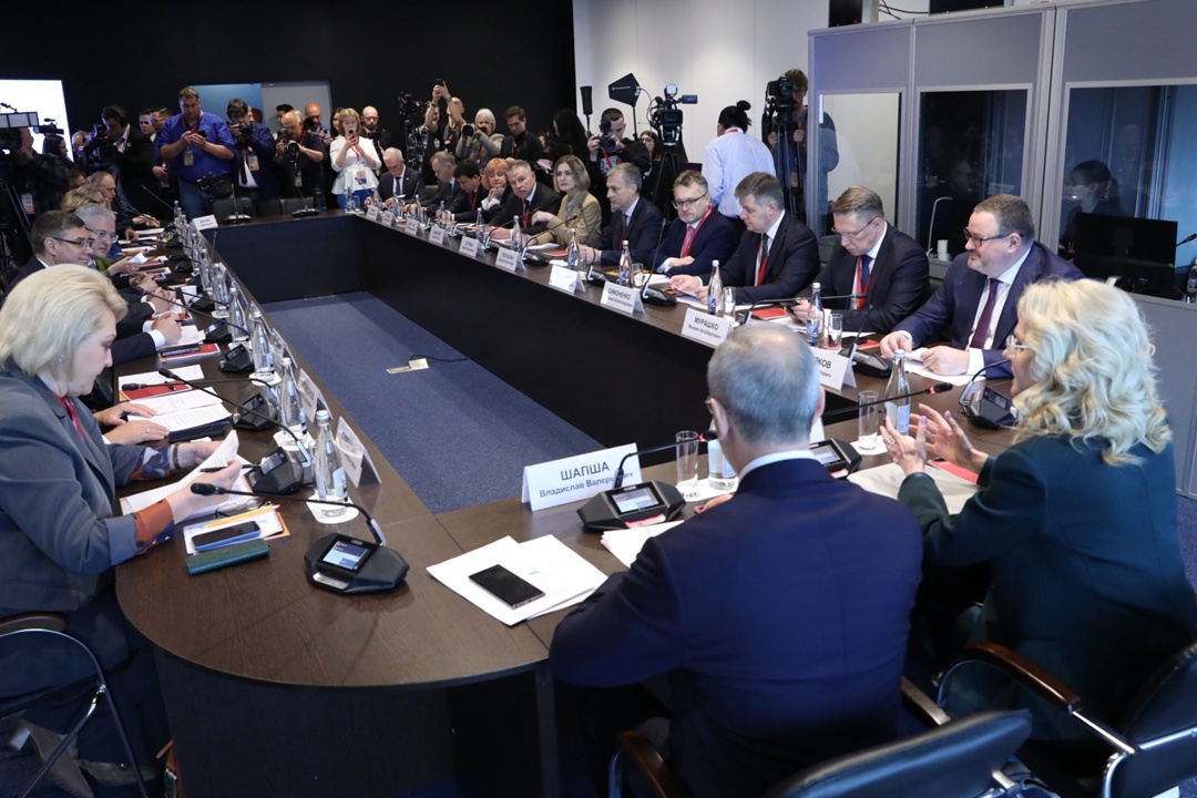 Антон Котяков: Нацпроект «Кадры» поможет синхронизировать подготовку специалистов с потребностями экономики