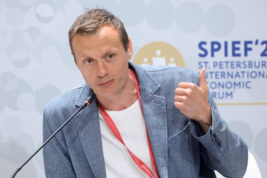 Дмитрий Чернышенко: Внедрение ИИ даст экономикам БРИКС около 2–3 трлн долларов к 2030 году