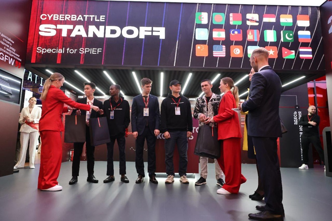На ПМЭФ завершилась кибербитва Standoff