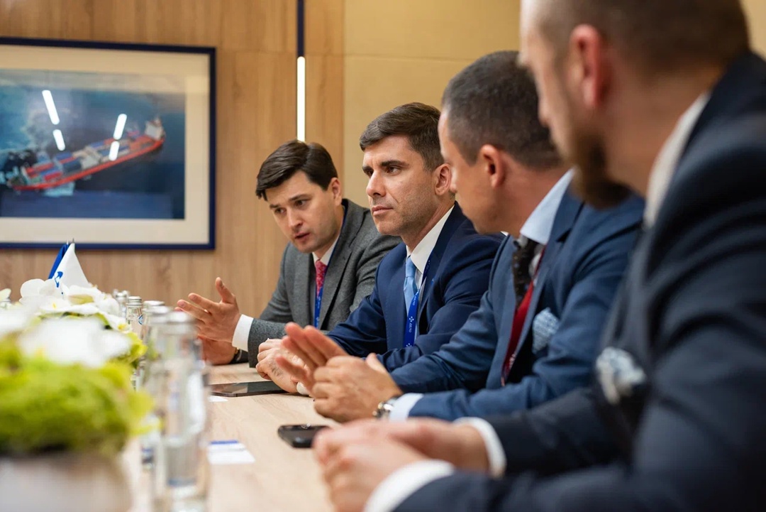 В Индонезии есть дело: проработаем проект строительства порта