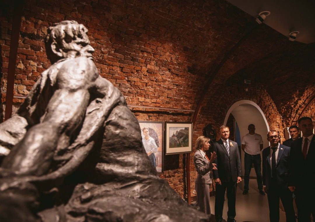 Вышла в свет книга «Транспортники — Герои Великой Победы»