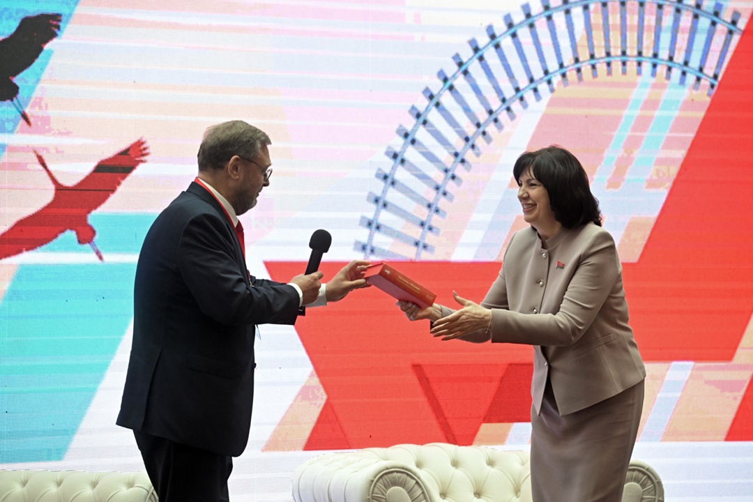 На территории мемориального комплекса «Брестская крепость-герой» состоялась торжественная церемония старта проекта «Поезд памяти» – 2025