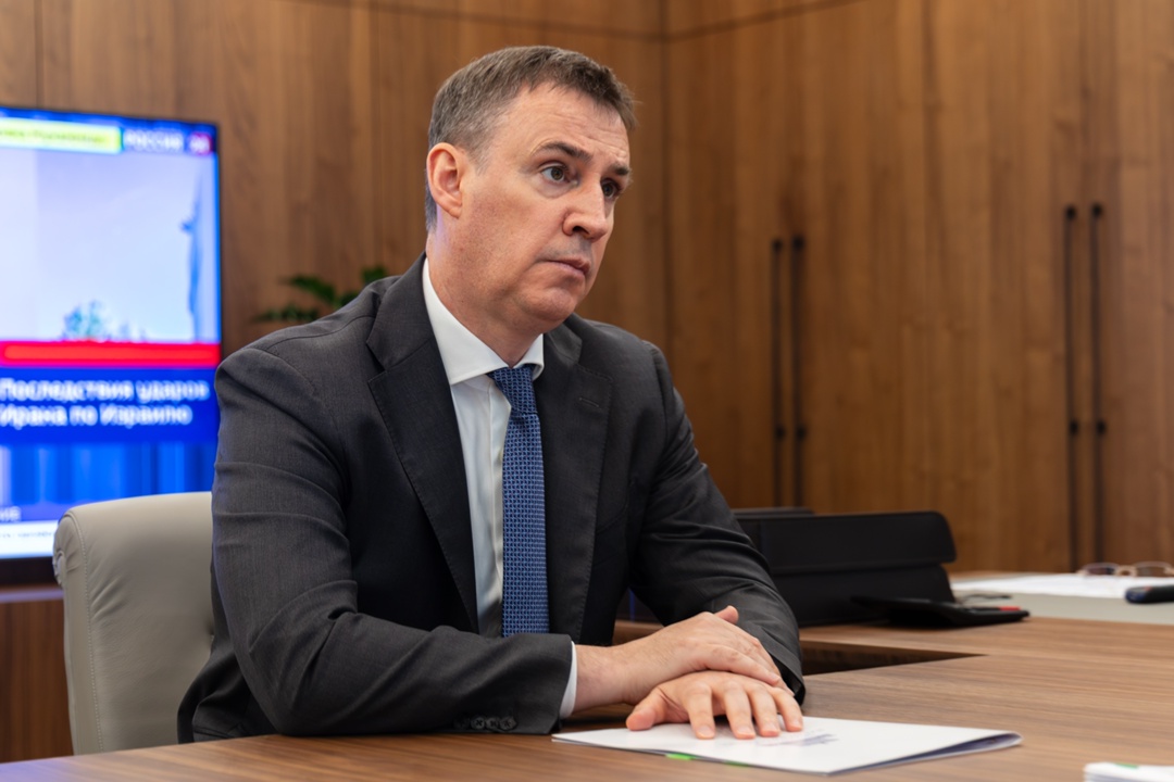 Дмитрий Патрушев и глава Республики Саха (Якутия) Айсен Николаев обсудили развитие агропромышленного комплекса и вопросы экологии региона