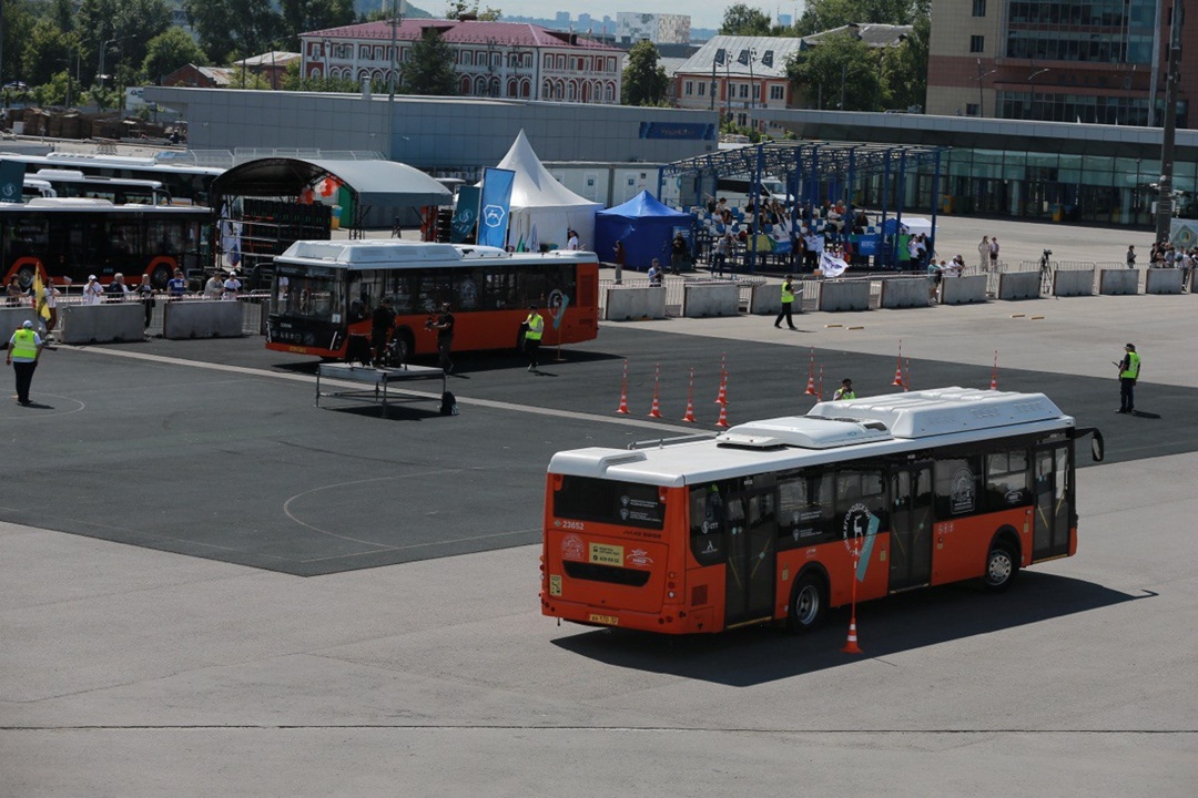 В Нижнем Новгороде подвели итоги Всероссийского конкурса «Лучший водитель автобуса – 2025»