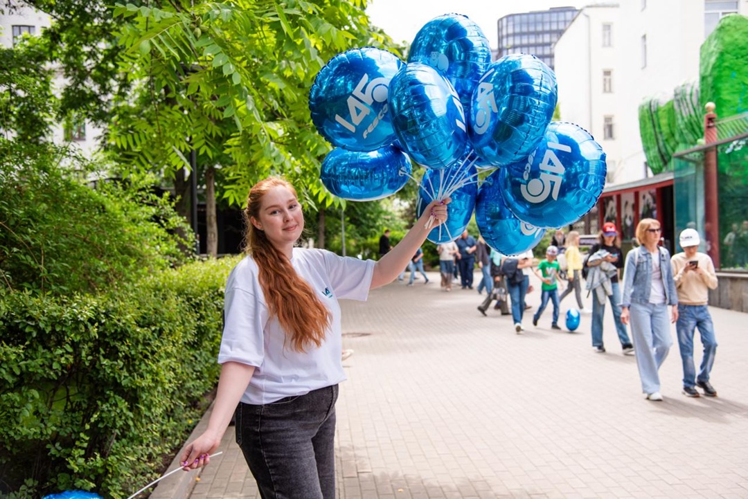 Вот теперь официально: стали настоящим большим другом семейства больших панд!