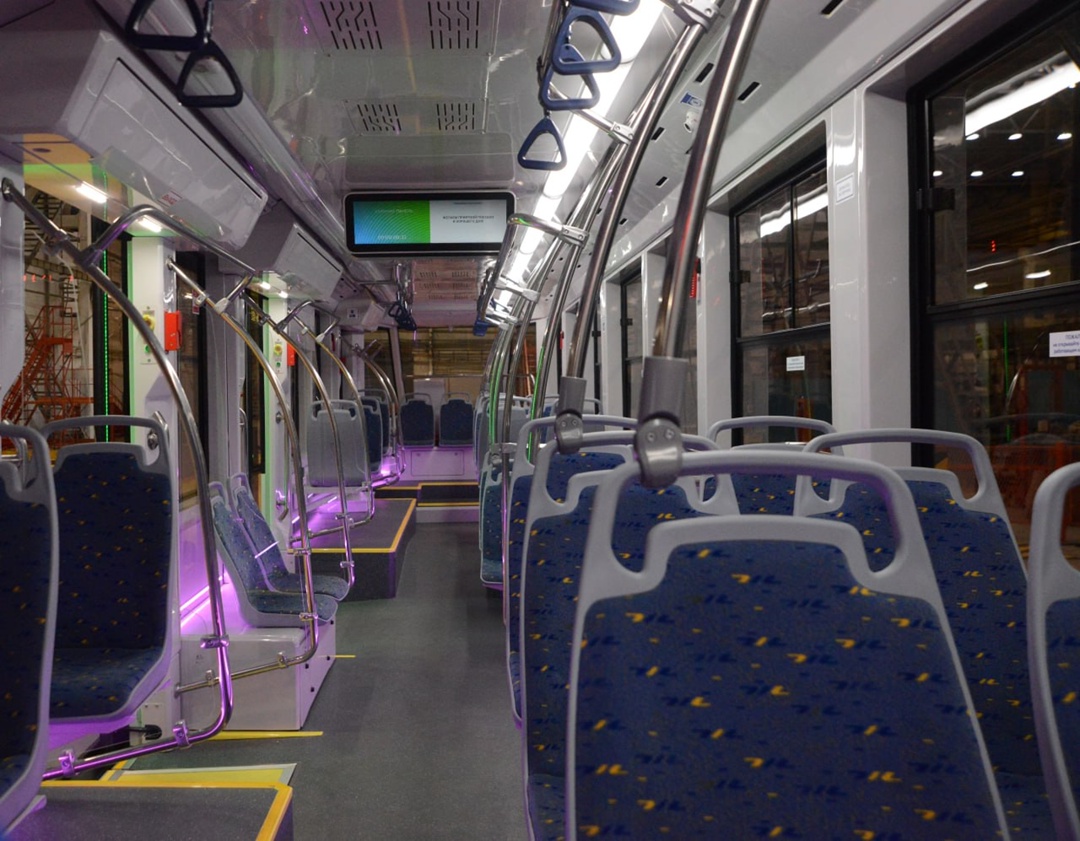 Уралтрансмаш раздает всем стиля Рестайлинговый трамвай модели 71-415 — это какое-то чудо на колесах