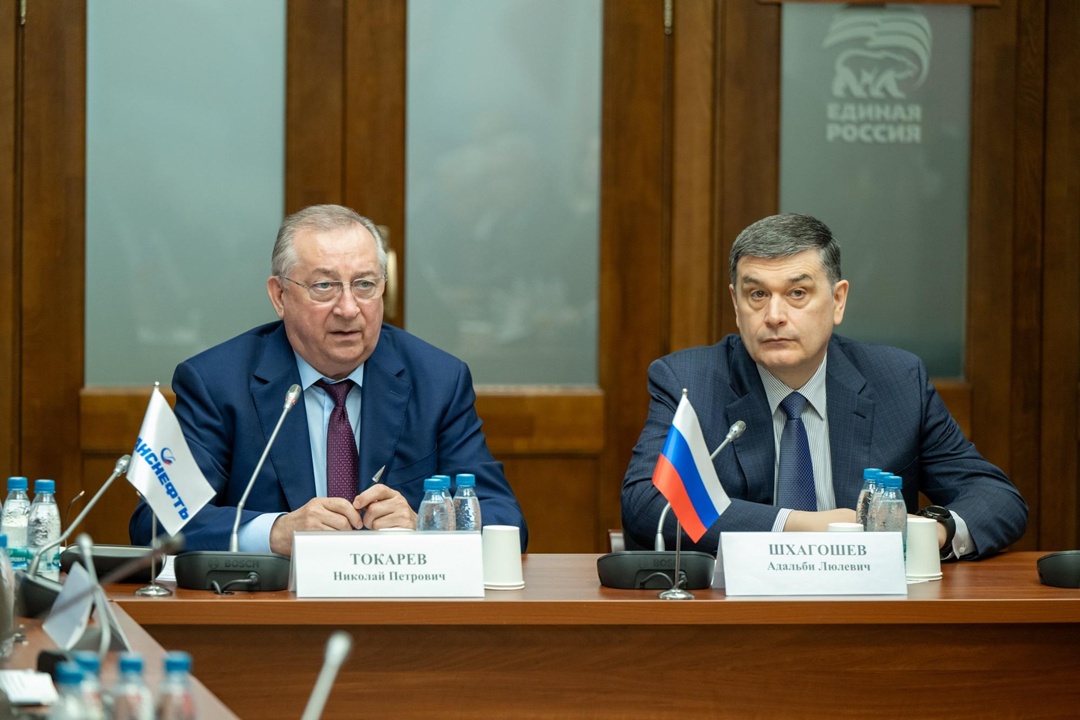 Президент ПАО «Транснефть» принял участие во встрече с депутатами «Единой России»